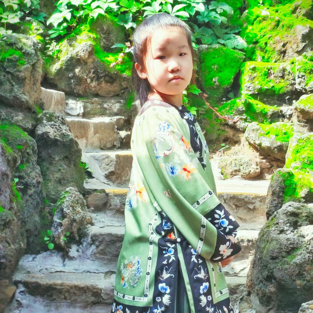 老街坊甩饼店艳子