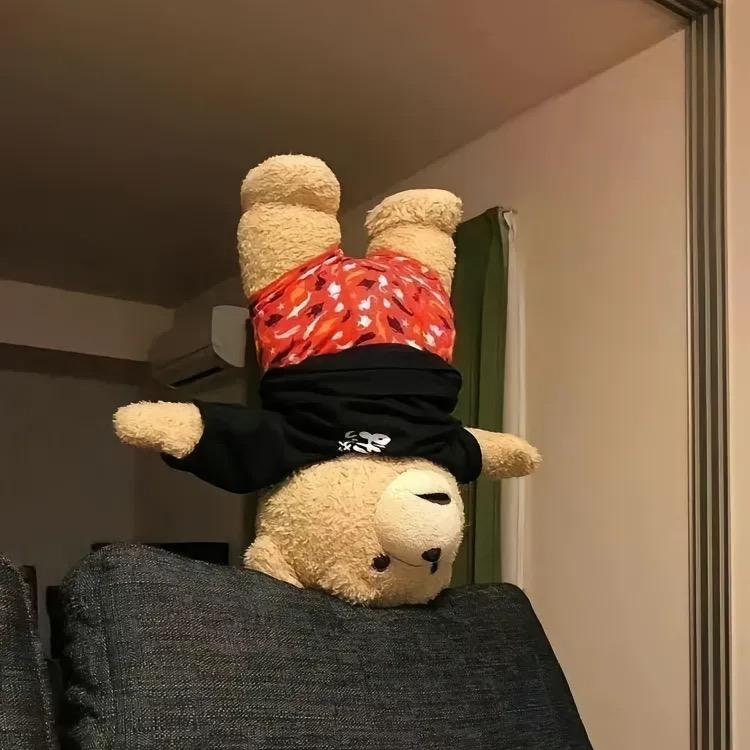 😴
