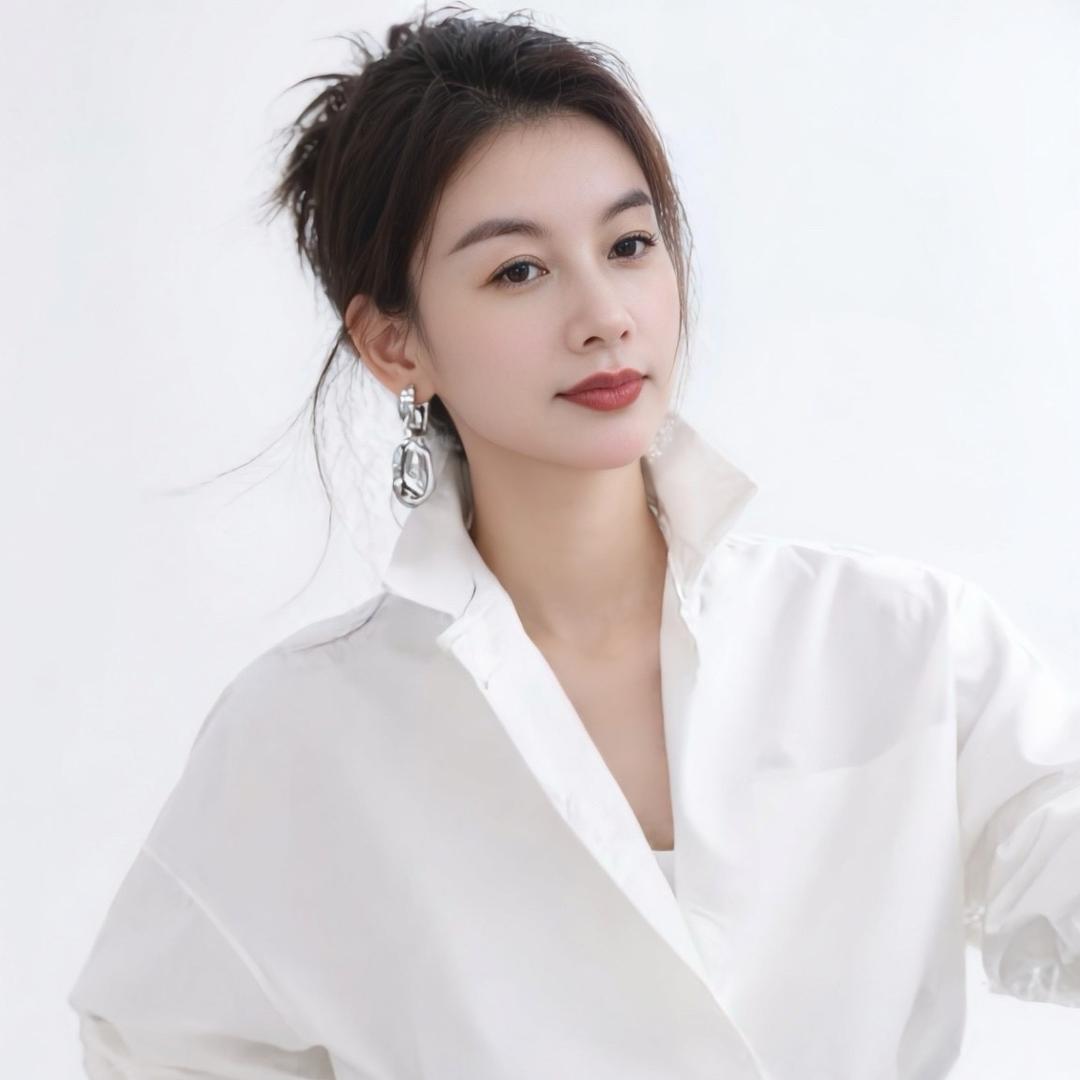 Ch ᰔᩚ en·露露~