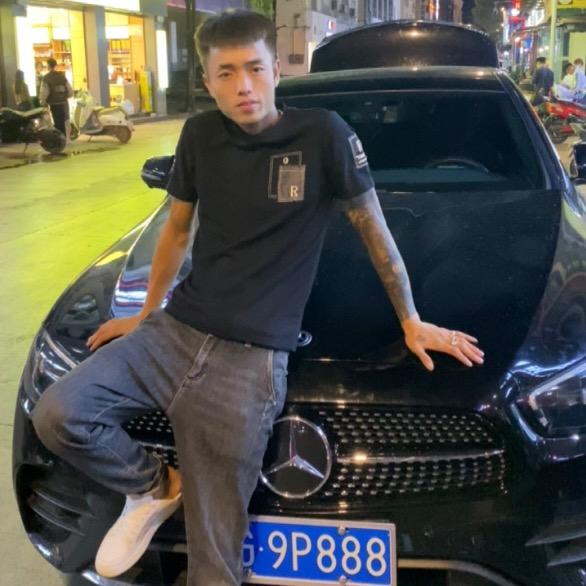 开青阁下（740）
