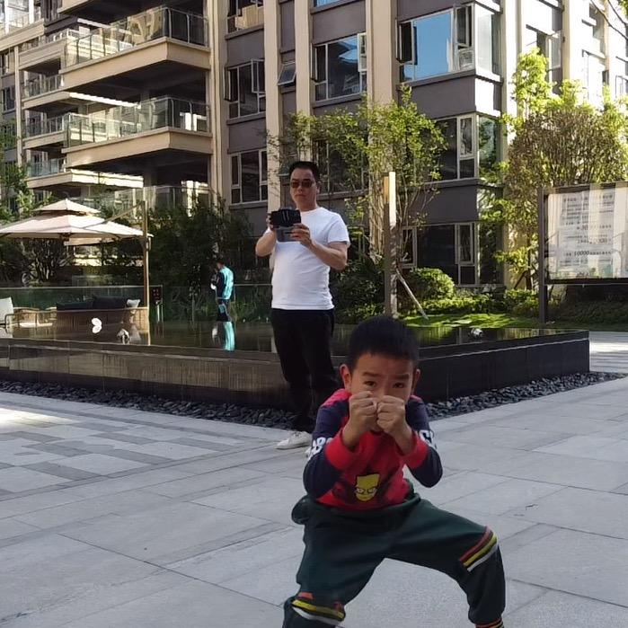 鑫旺源荣不锈钢兵哥