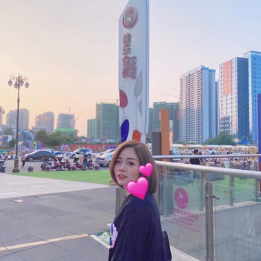 PENG小婷❤