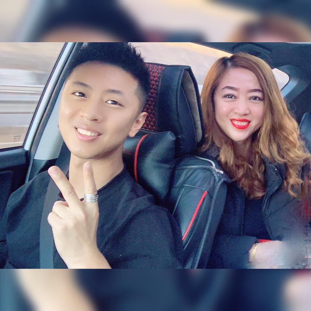 哈哈李大姐和姜小黑