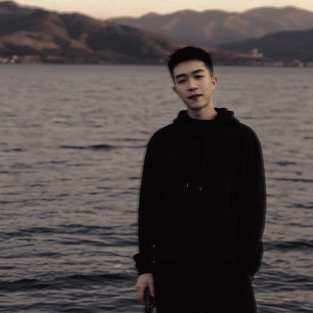 阿g 丶💥