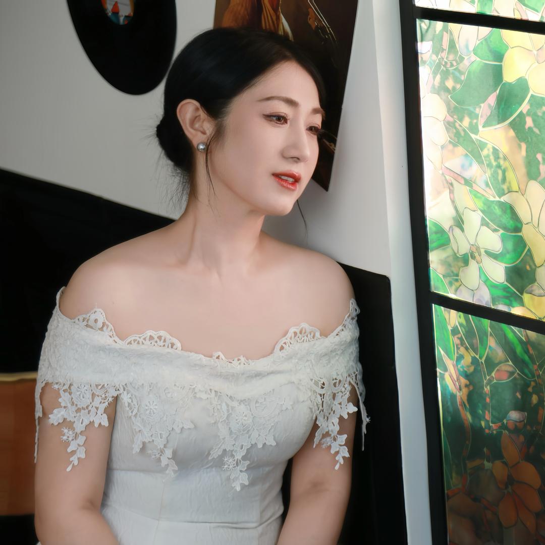 婷婷当玉立