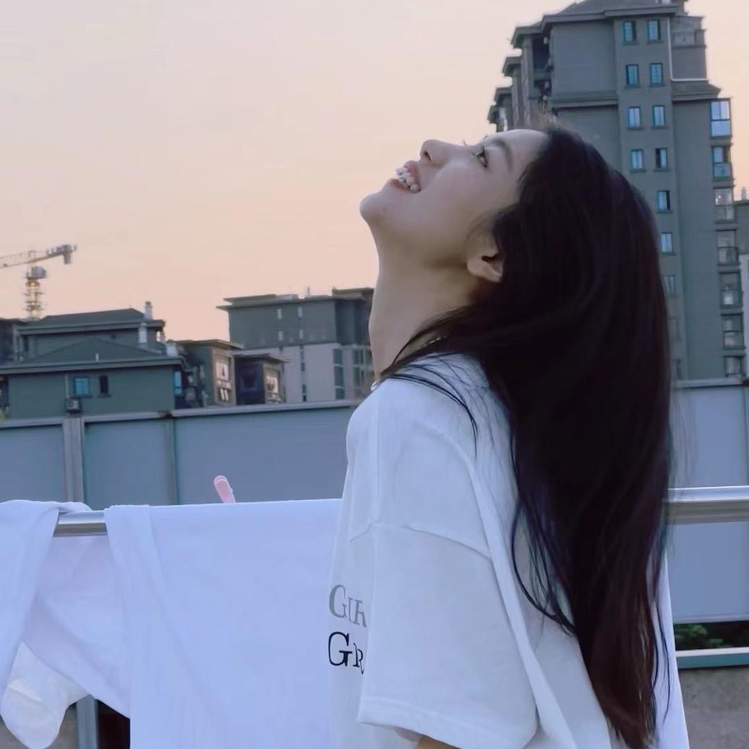 山与秋秋
