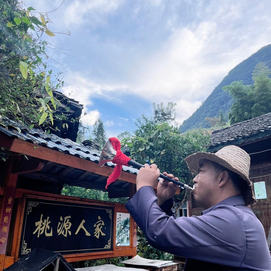 霹雳火(农村舞台)