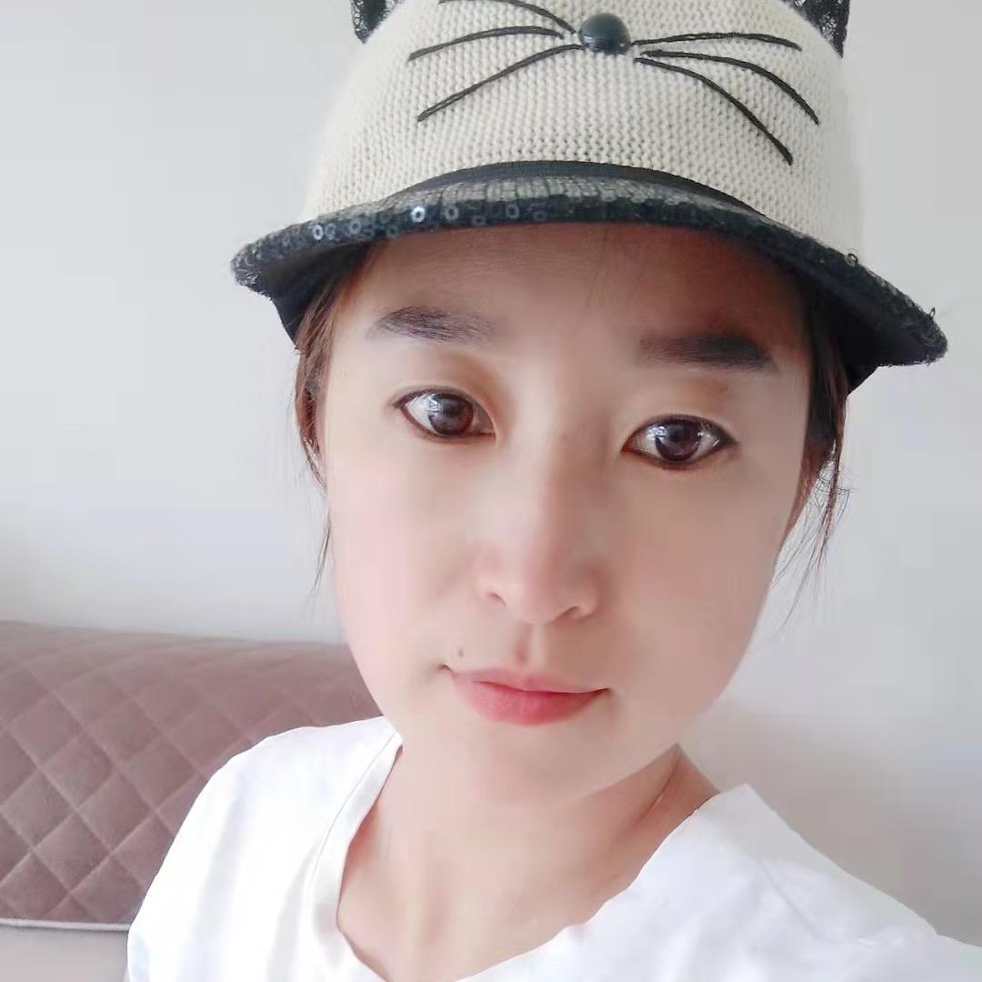 小颖的潮流女装店