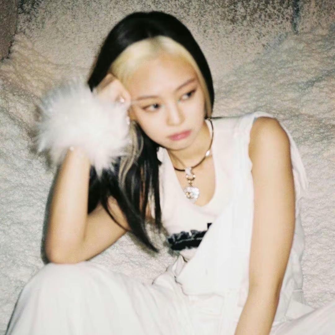 别吵我睡觉 𝙯ᙆ