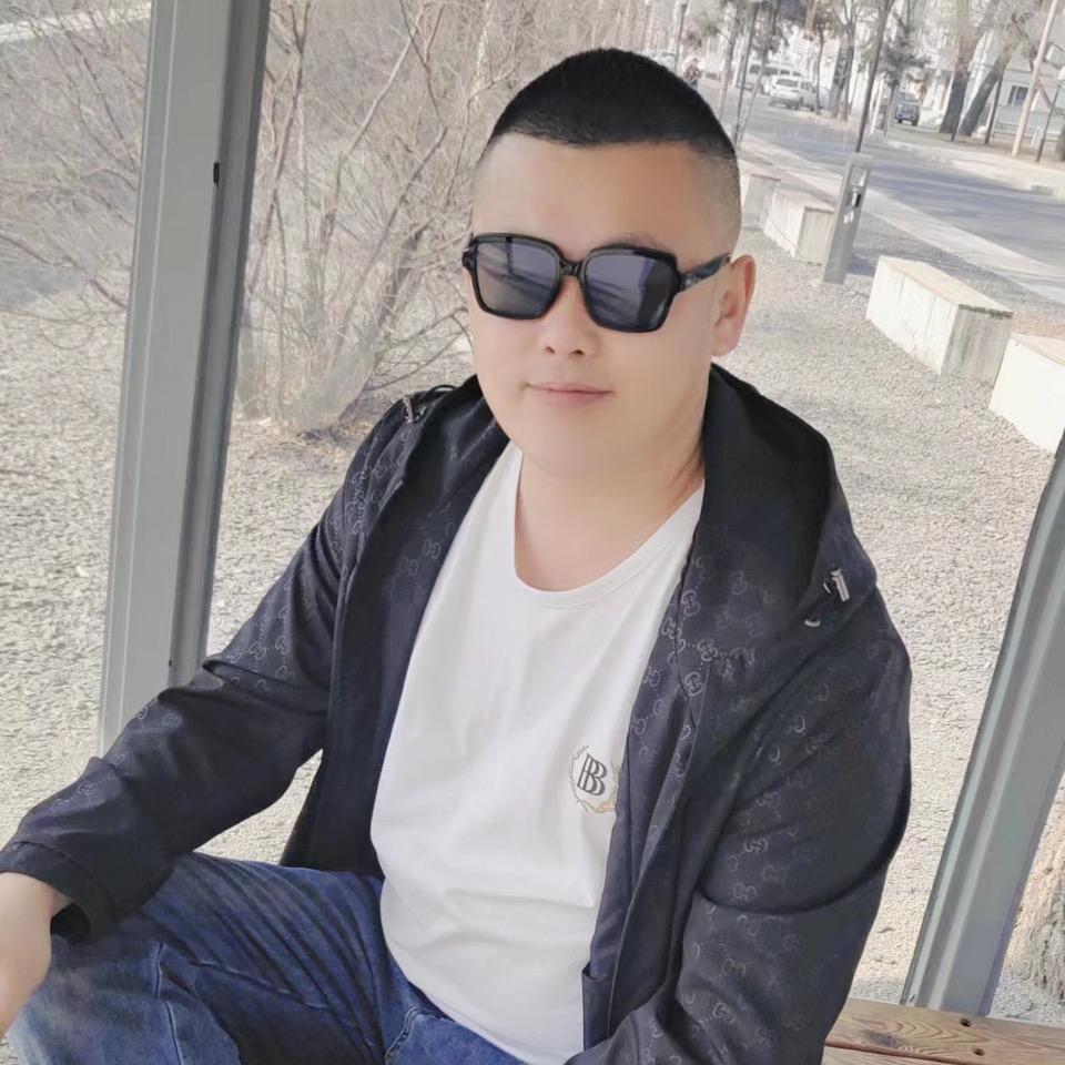 你好🇨🇳小哥