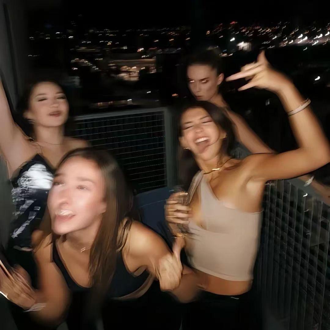 ✨拉粑粑的小仙女儿✨