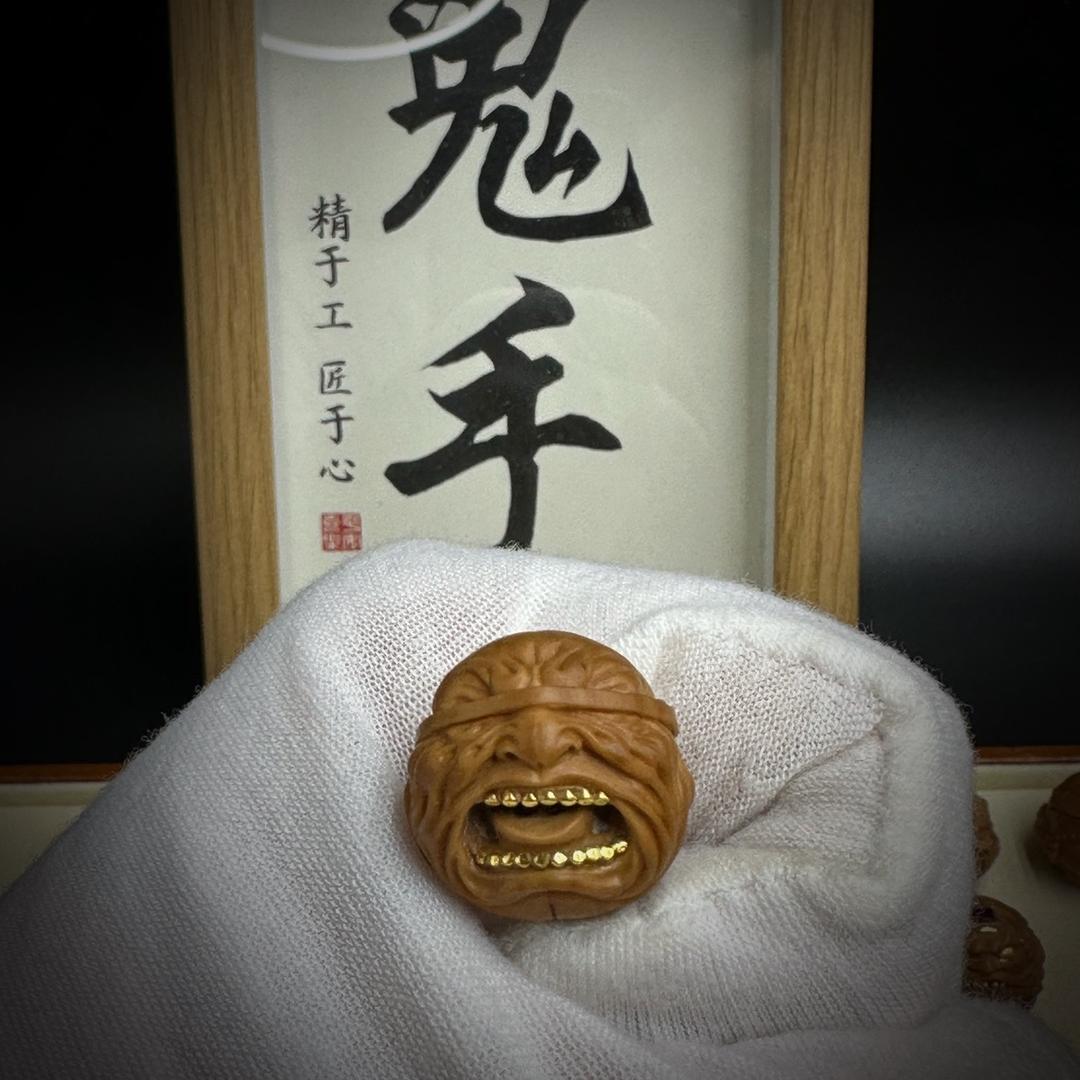 鬼手出品