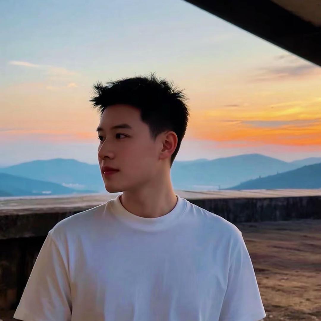 丘丘丘.