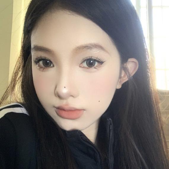 奶糖爱玩游戏