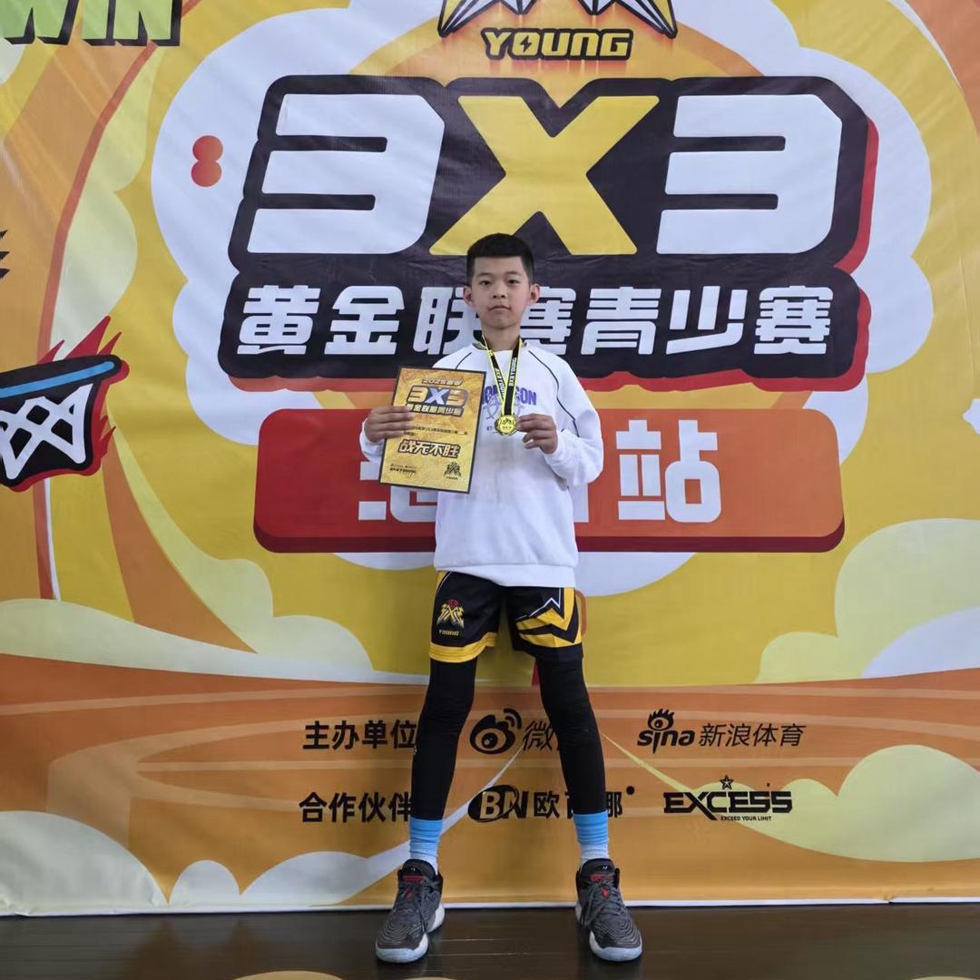 荣鑫国标无缝弯头