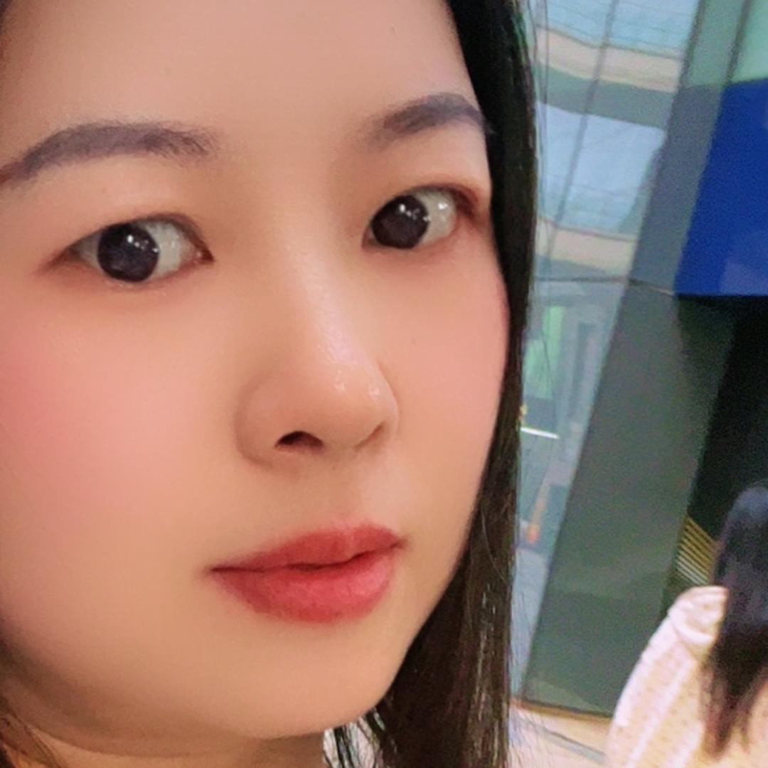 ( ❤️ 微微笑❤️ )