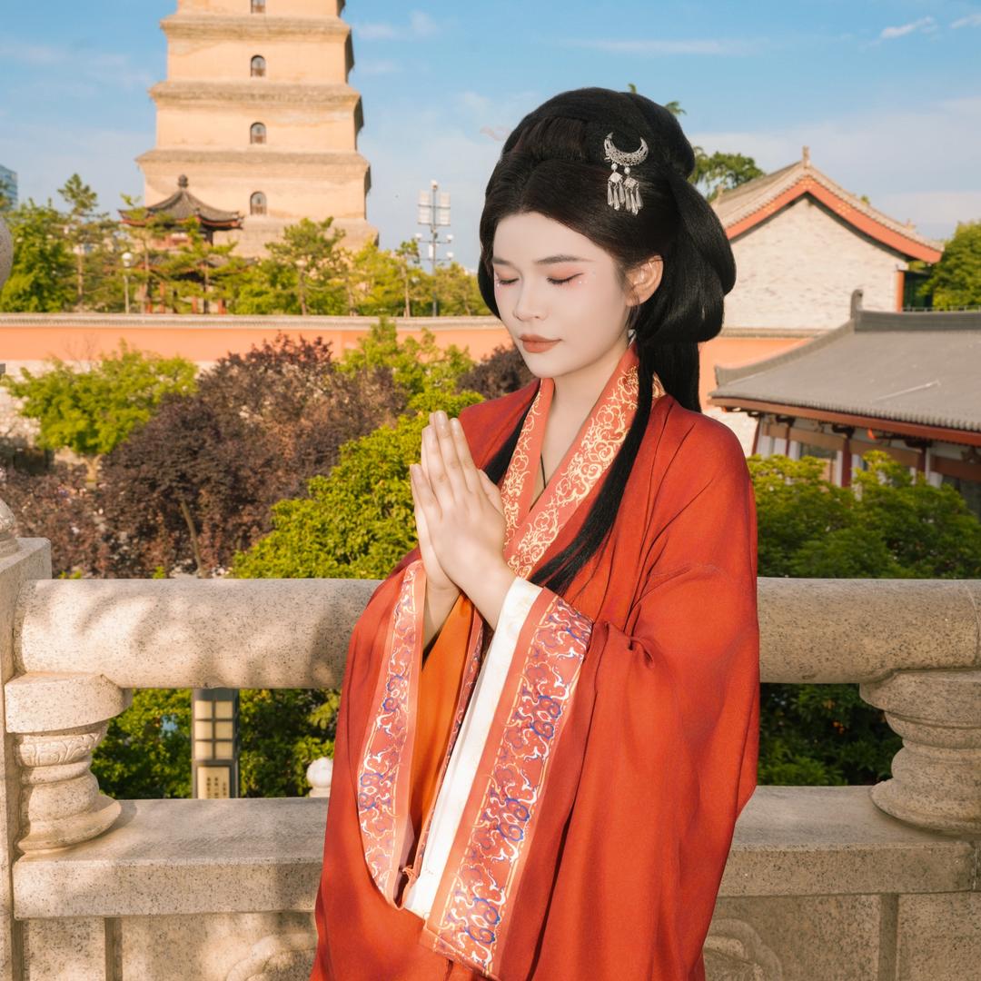 i 萍妞