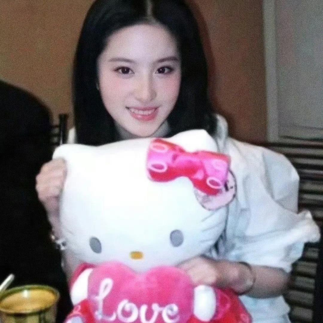 爱吃菠萝蜜