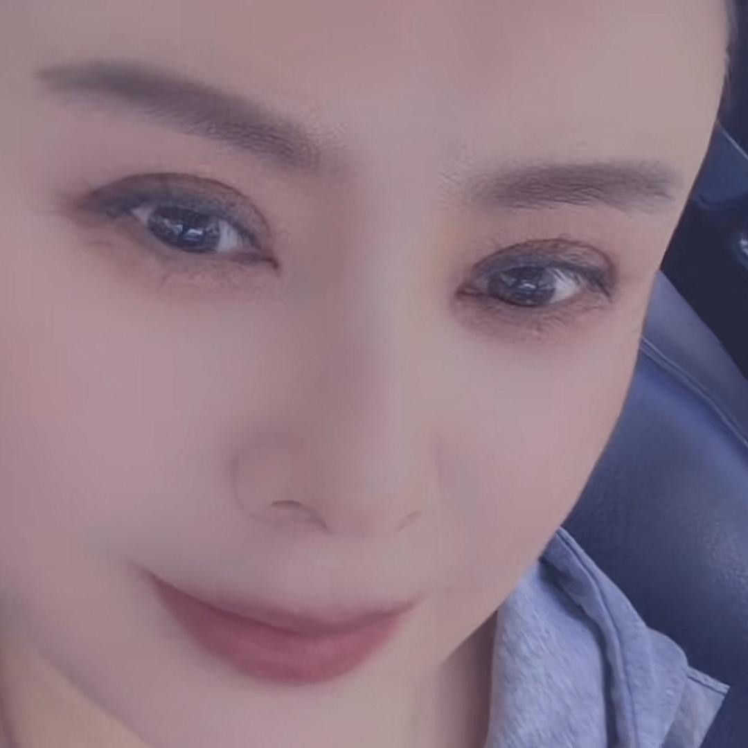一鸣姐((武大晴婆婆))