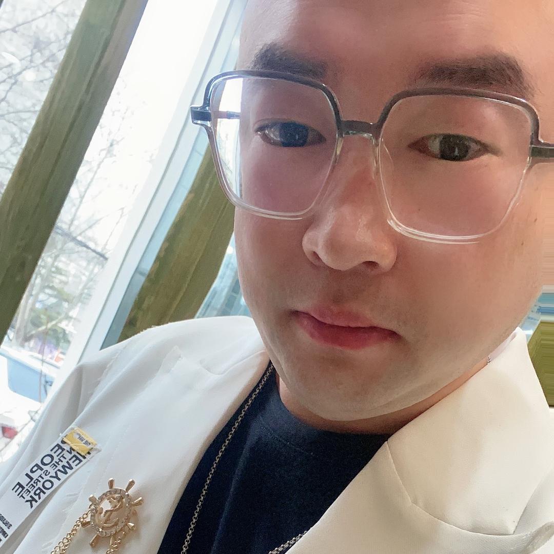新密东尼光头