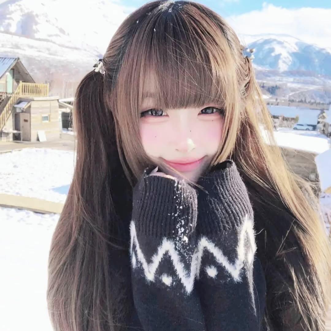 帆帆ᶻ 𝗓 𐰁ฅ
