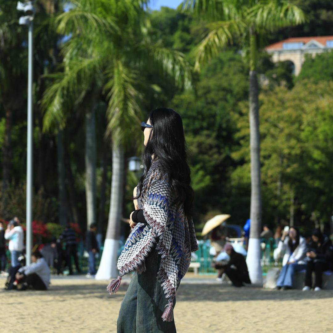 .小点