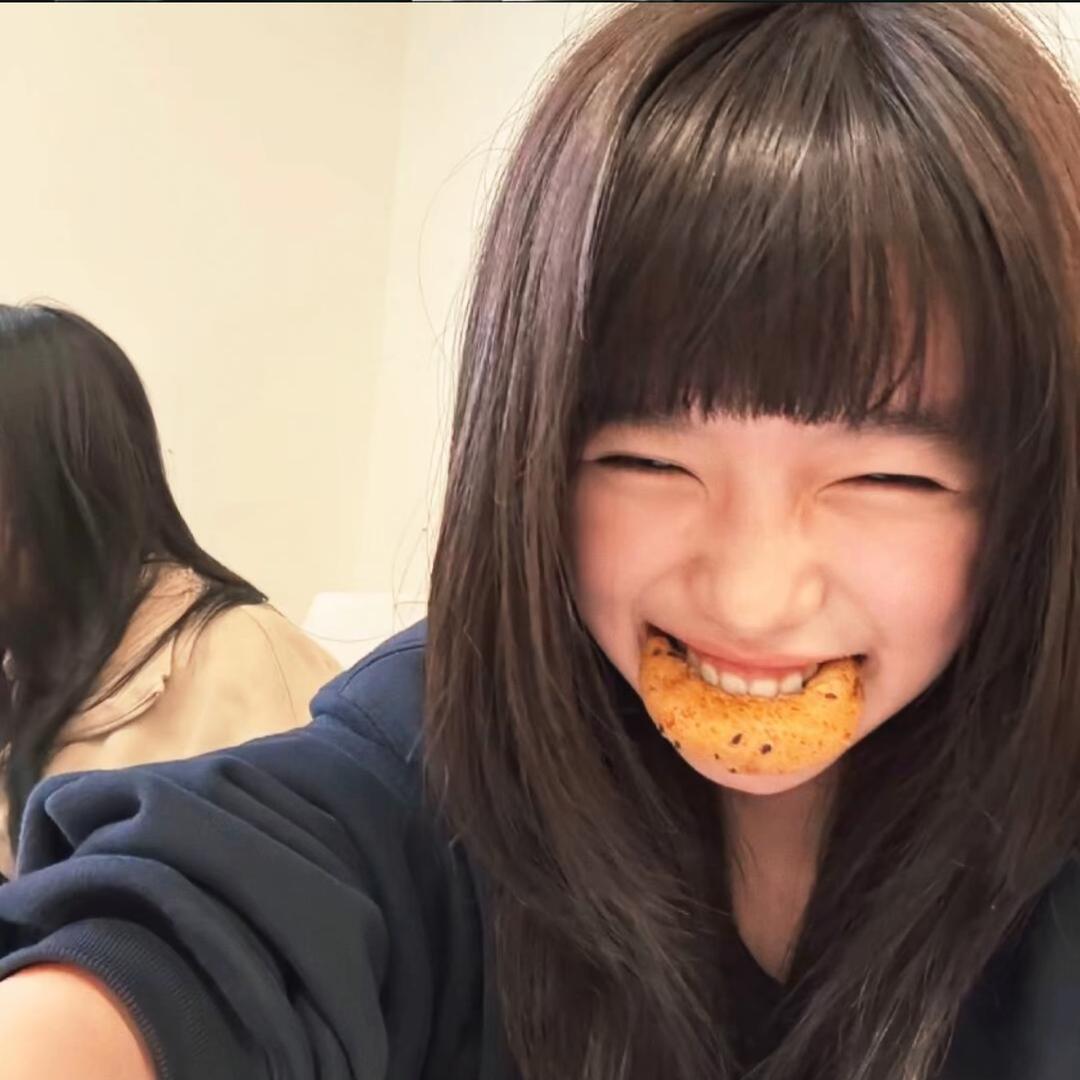 易鱼.
