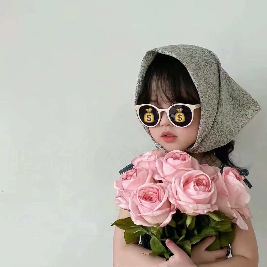 小郑吃吃吃