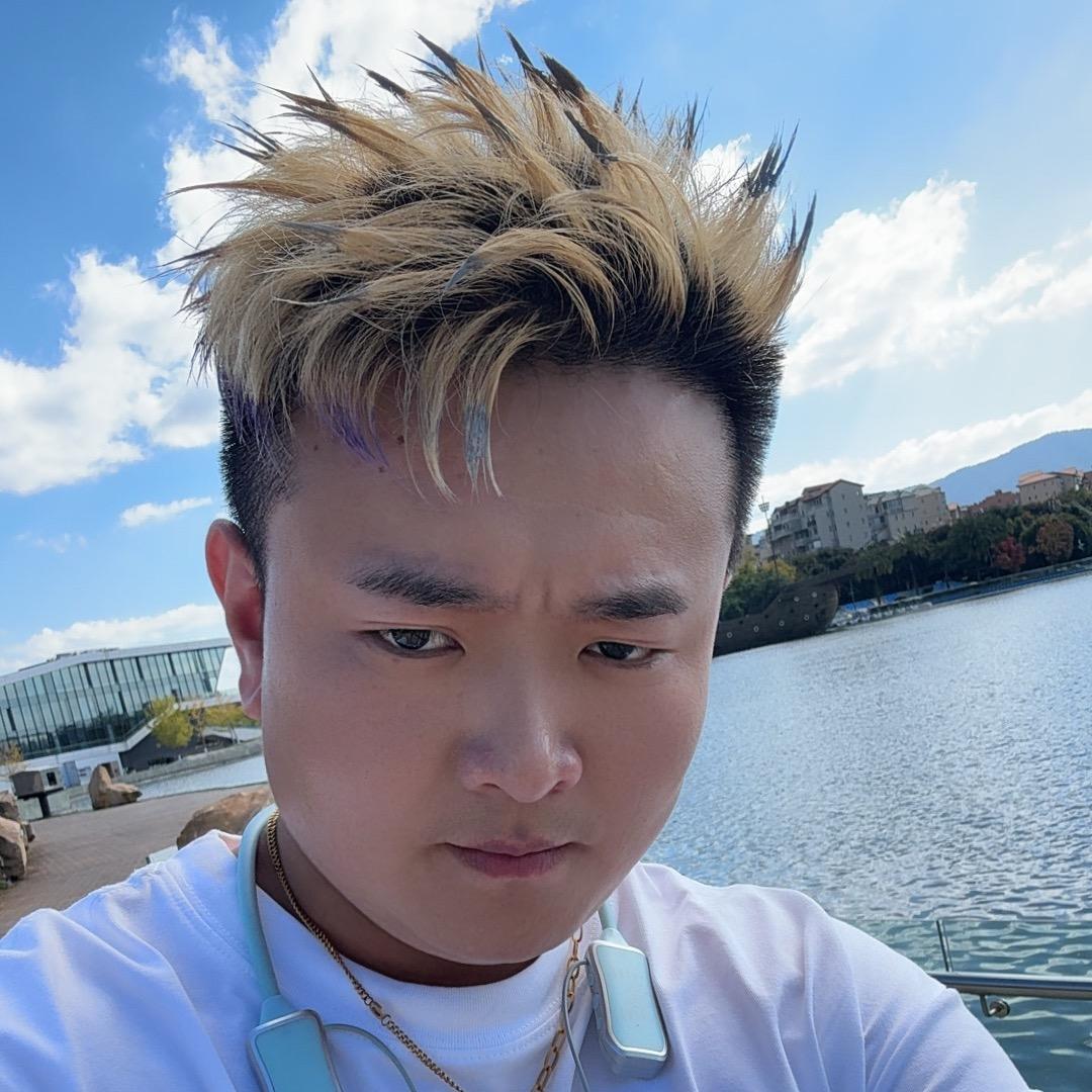 耶岛 沙龙 创始人 小盛