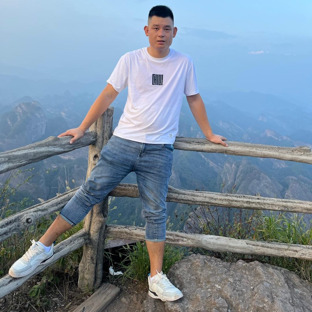钢铁直男