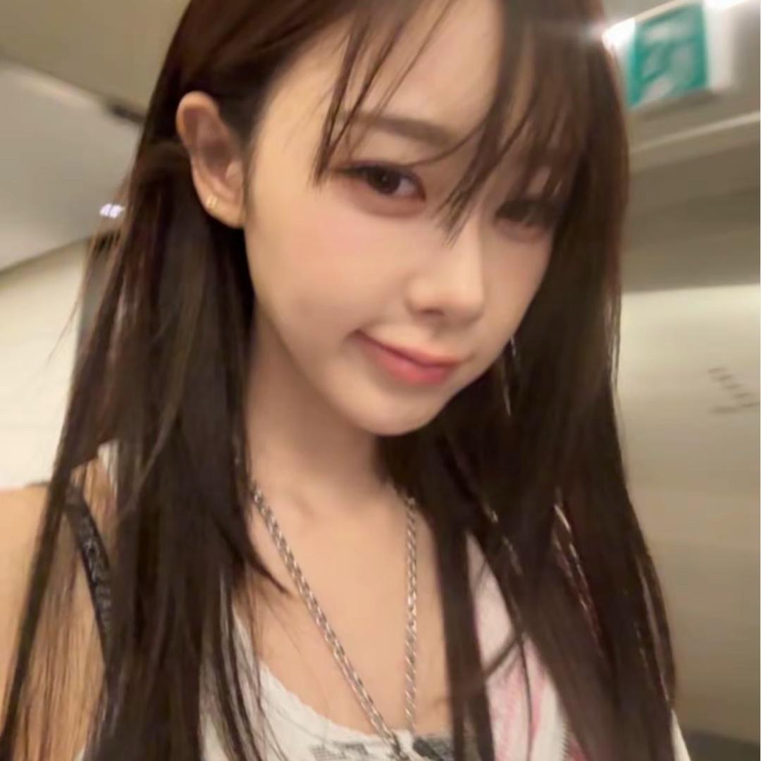霜杳.