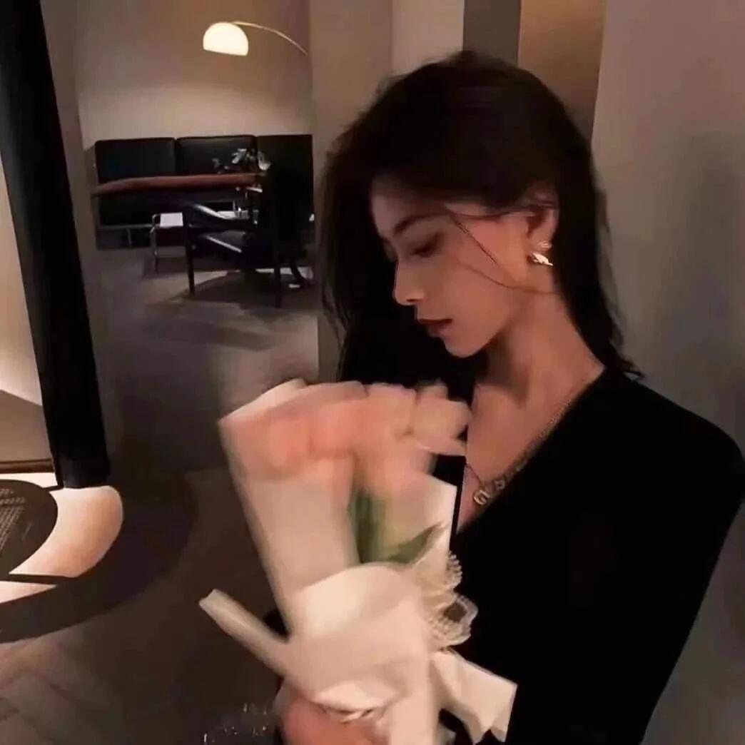 橘🍊绝烦恼
