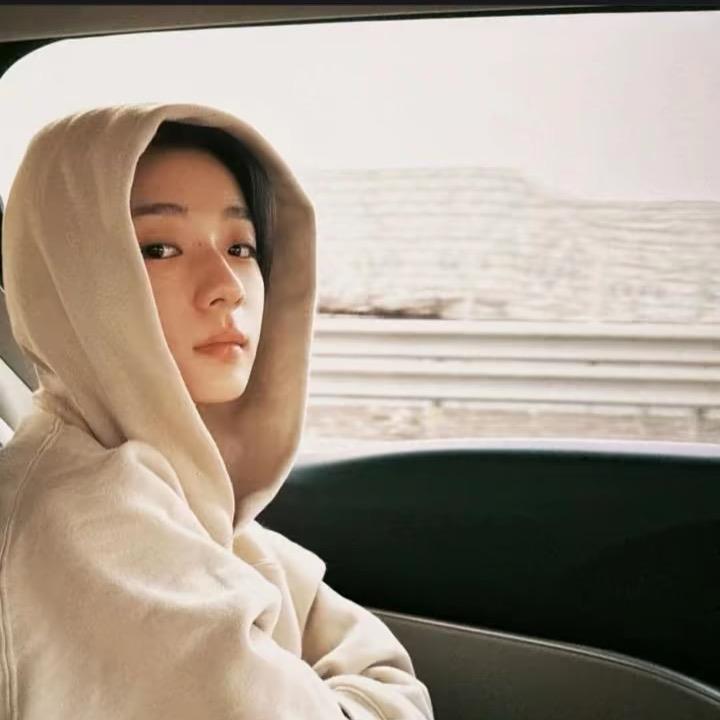 槿梵影相-妍妍