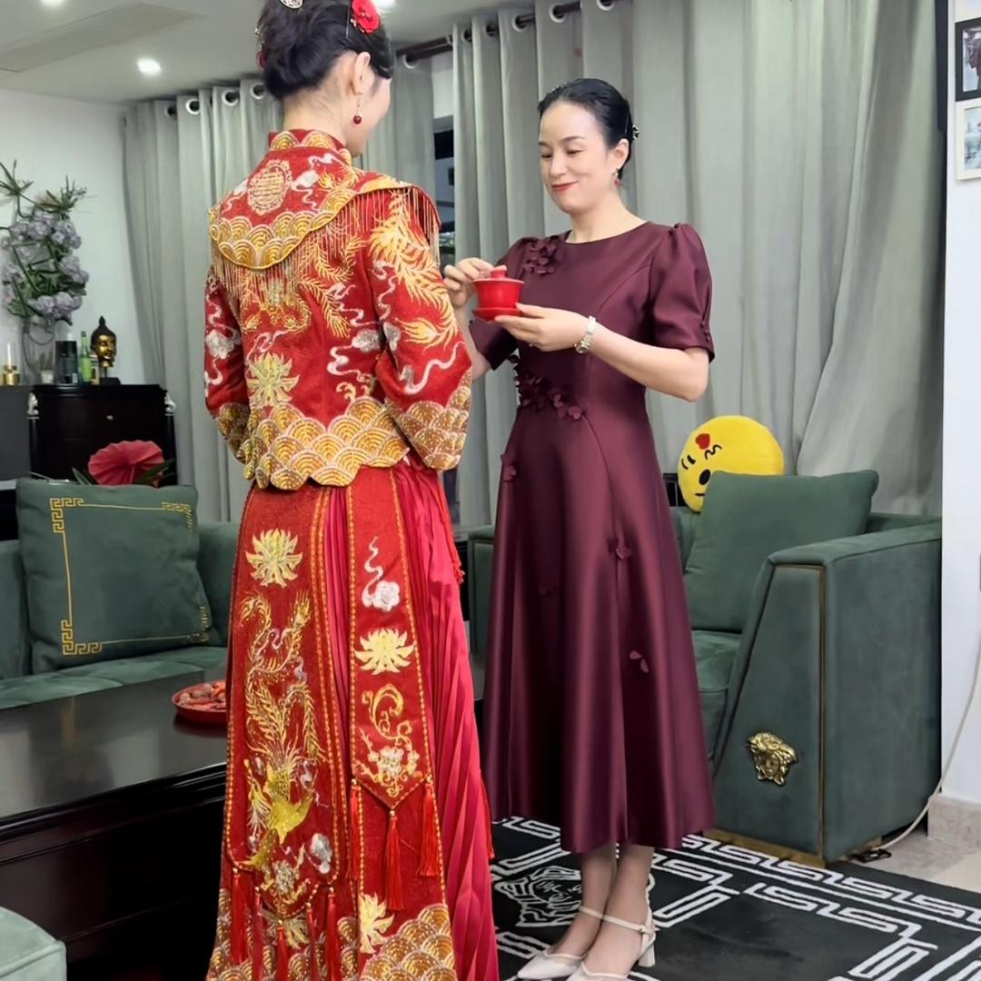 苏妈妈礼服