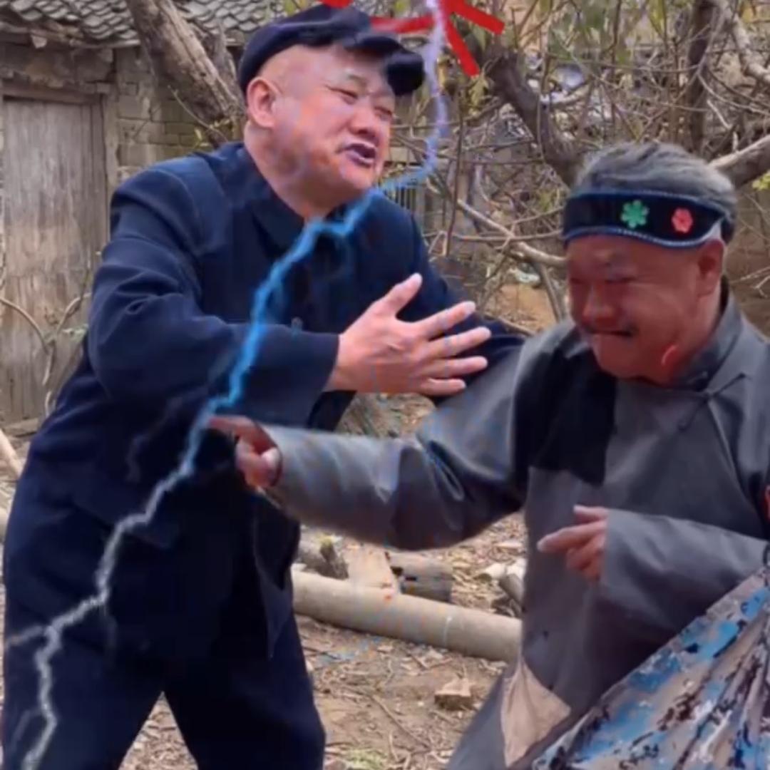 老侯