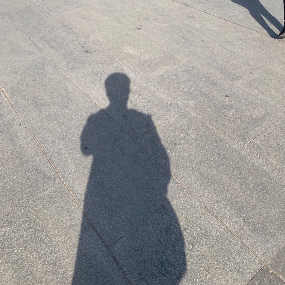 张子初