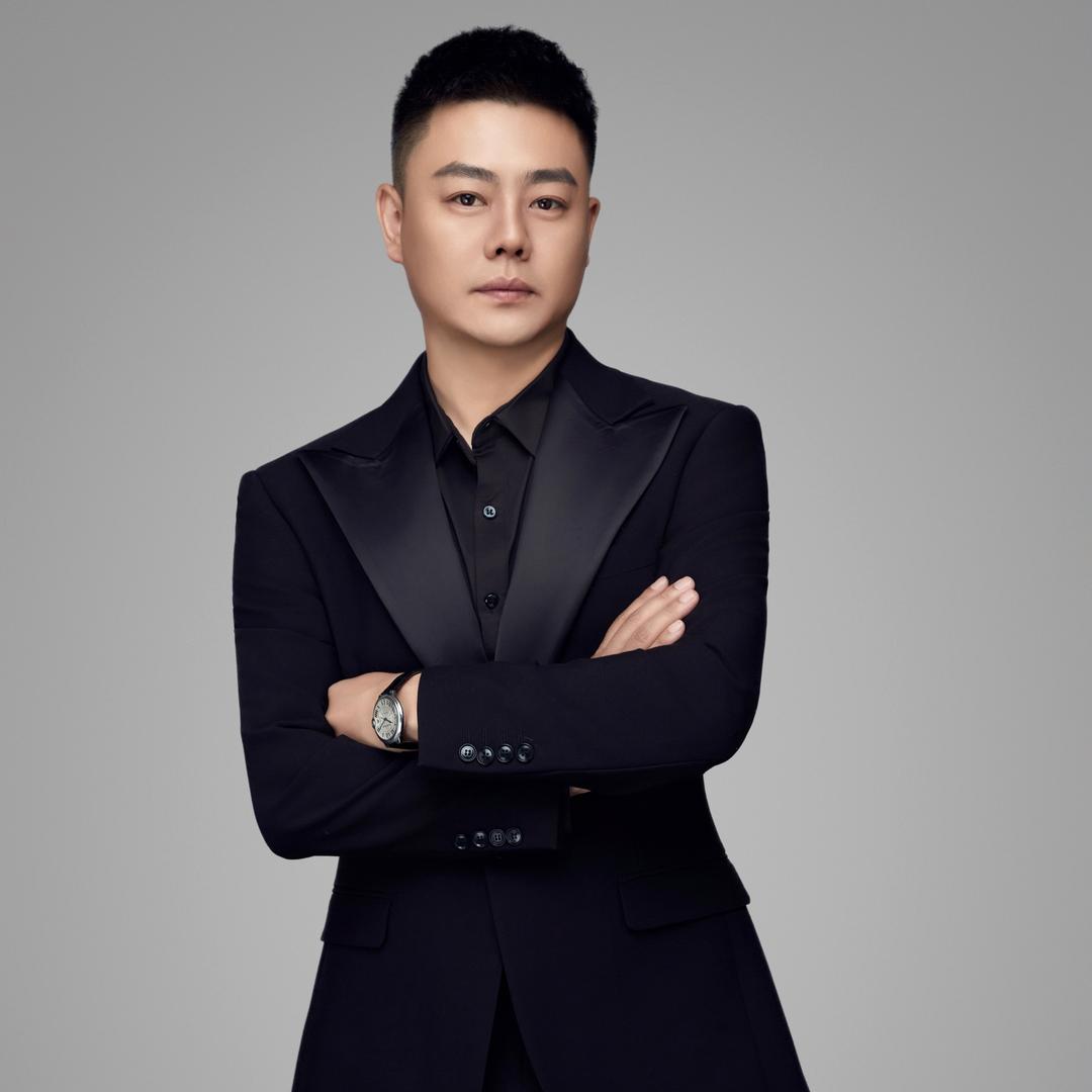 锡盟铂尼思整装小明