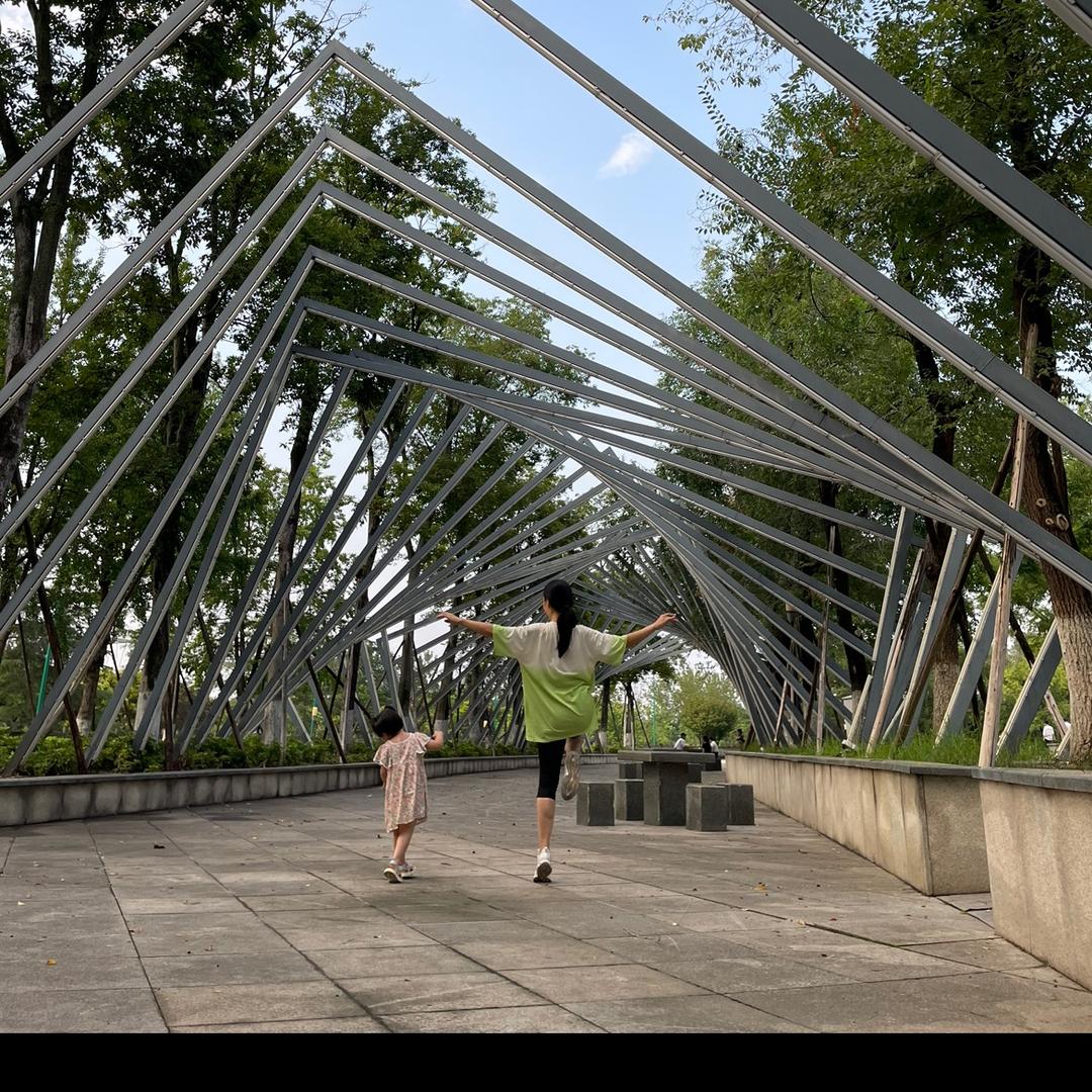 跳跳姐姐