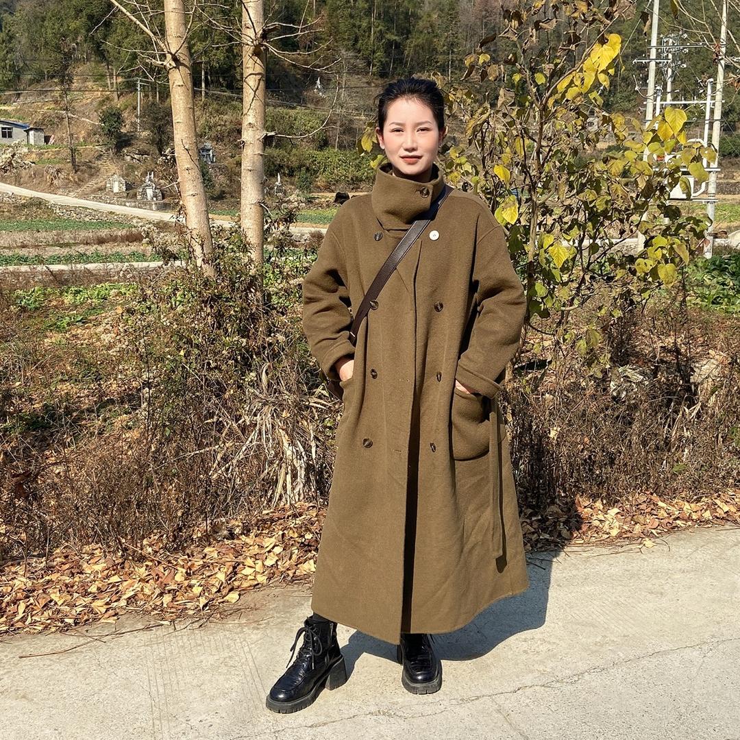 我姓陈 我心沉