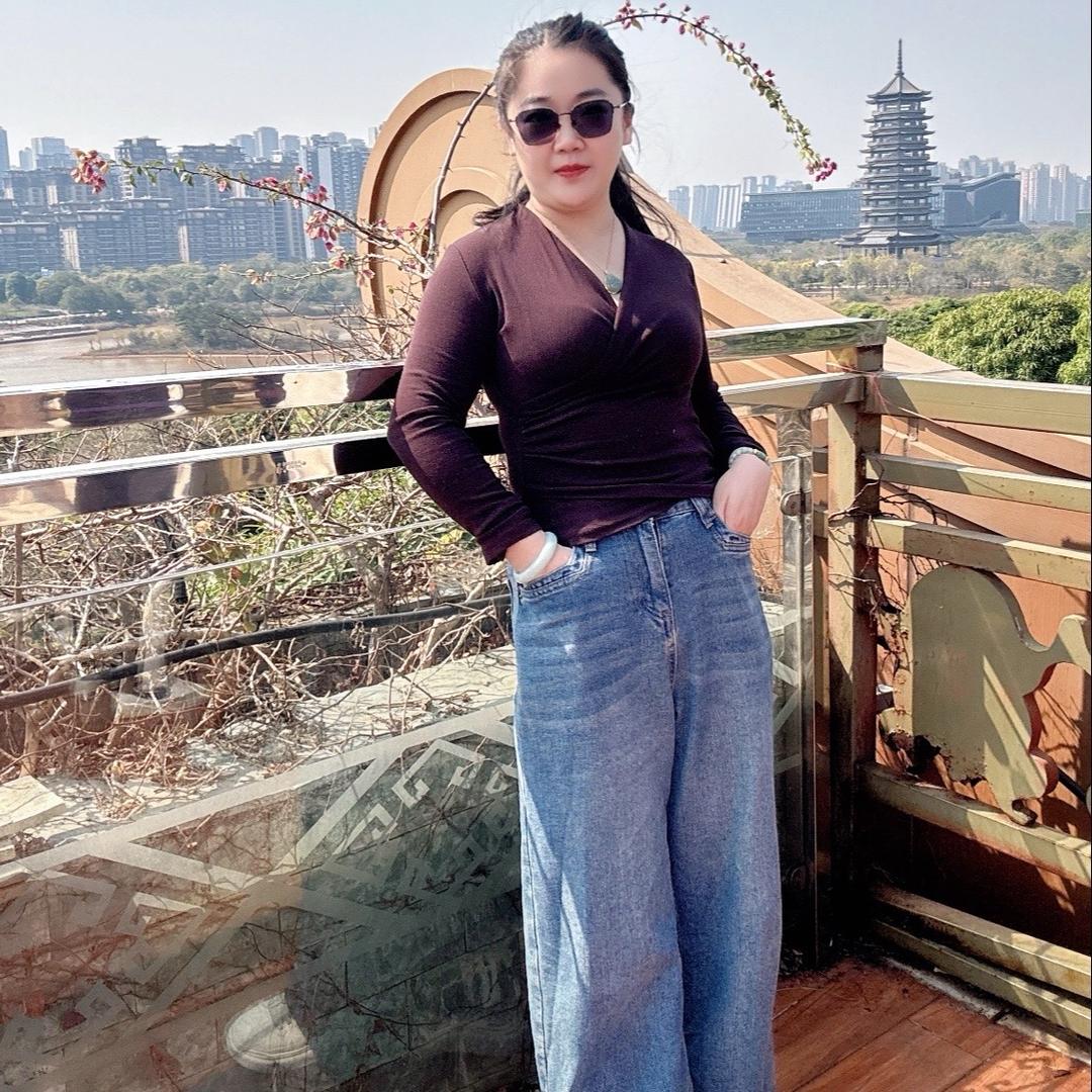 小小静子.
