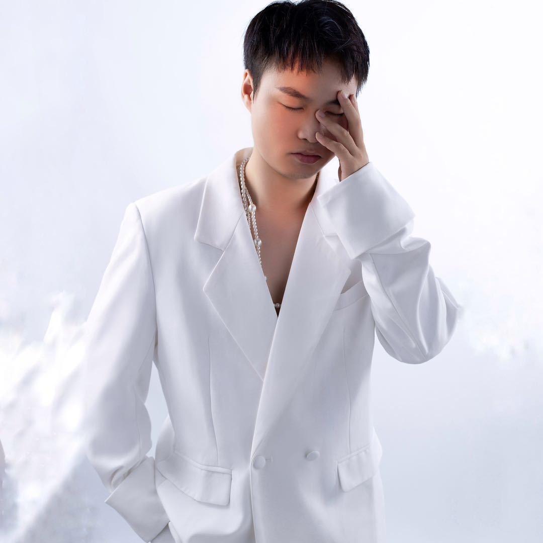 阿喻精选服装