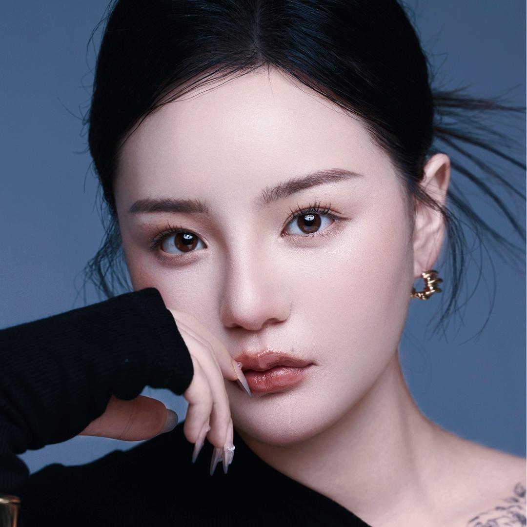 一拳超人.🕊️（爱化妆版）