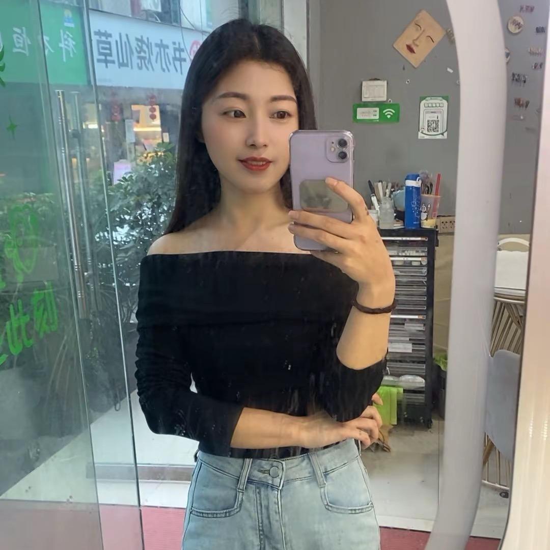 ᥫᩣ. 是小雨姐姐吖