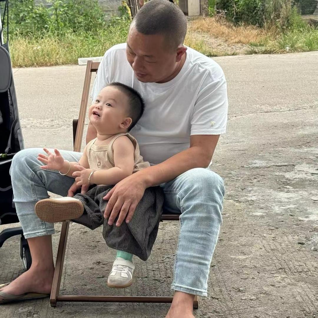 罗家 / 阿辉