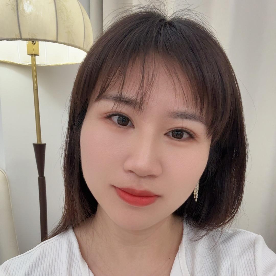 咸宁金融英子姐