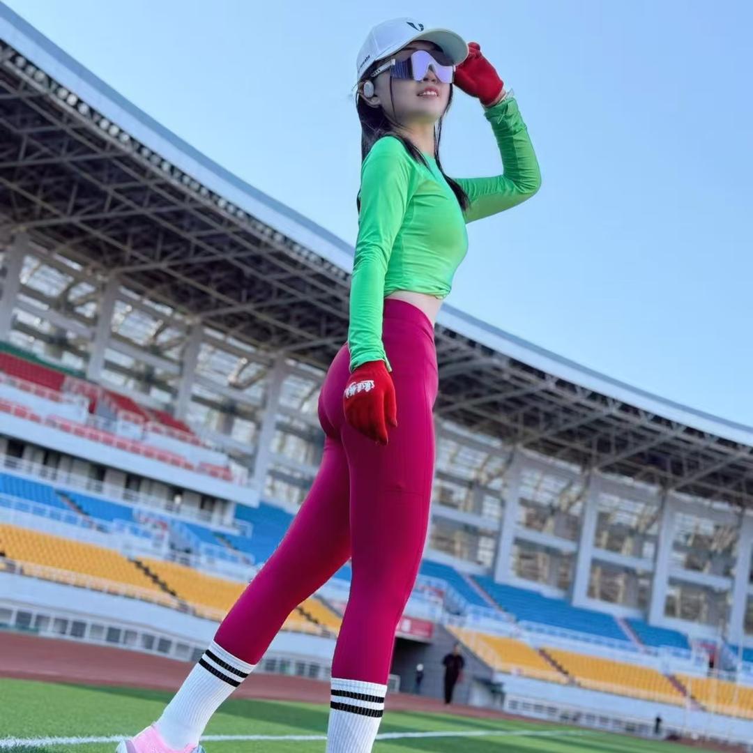 @🌈是表妹吖⁵²⁰👑~