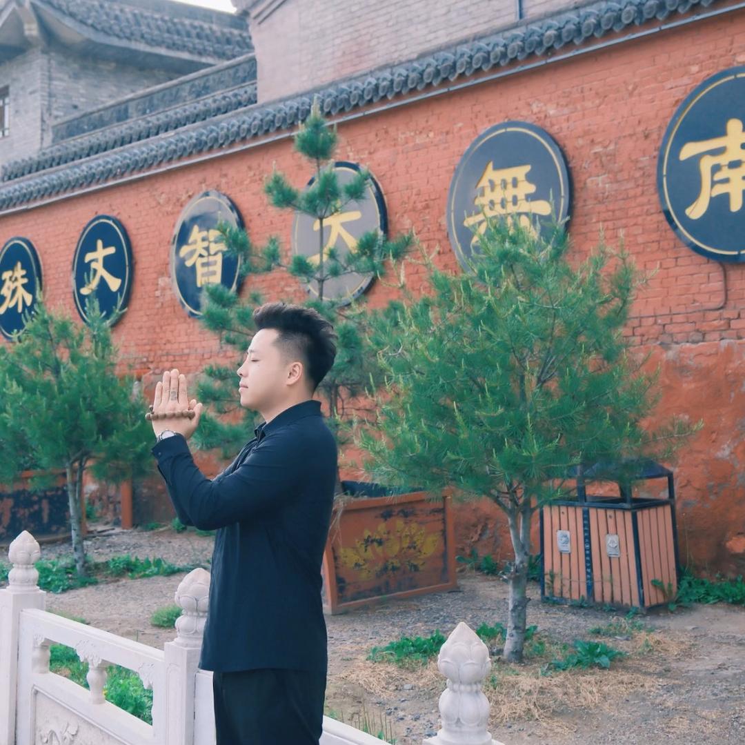 恒览轻质石膏、腻子粉、瓷砖胶、生产厂家