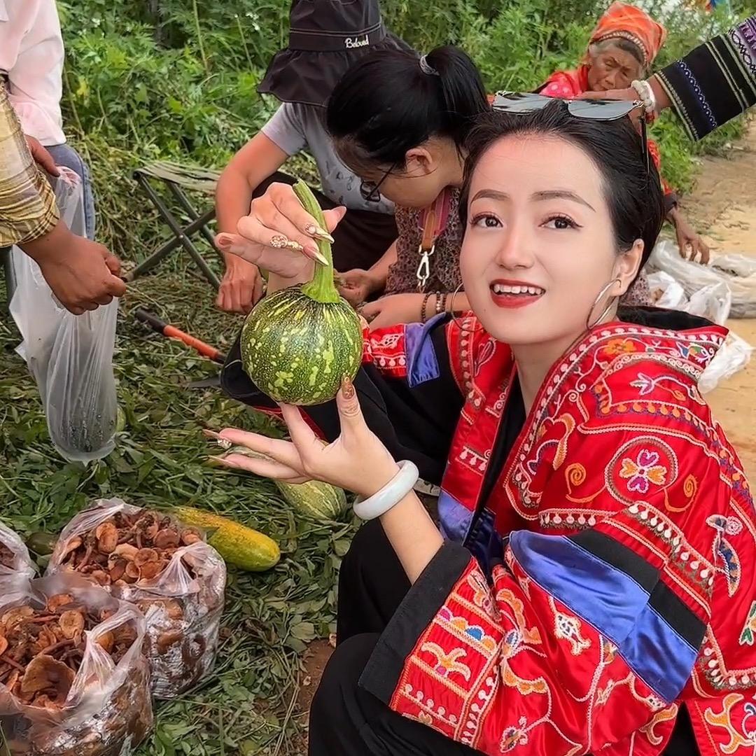 阿伦