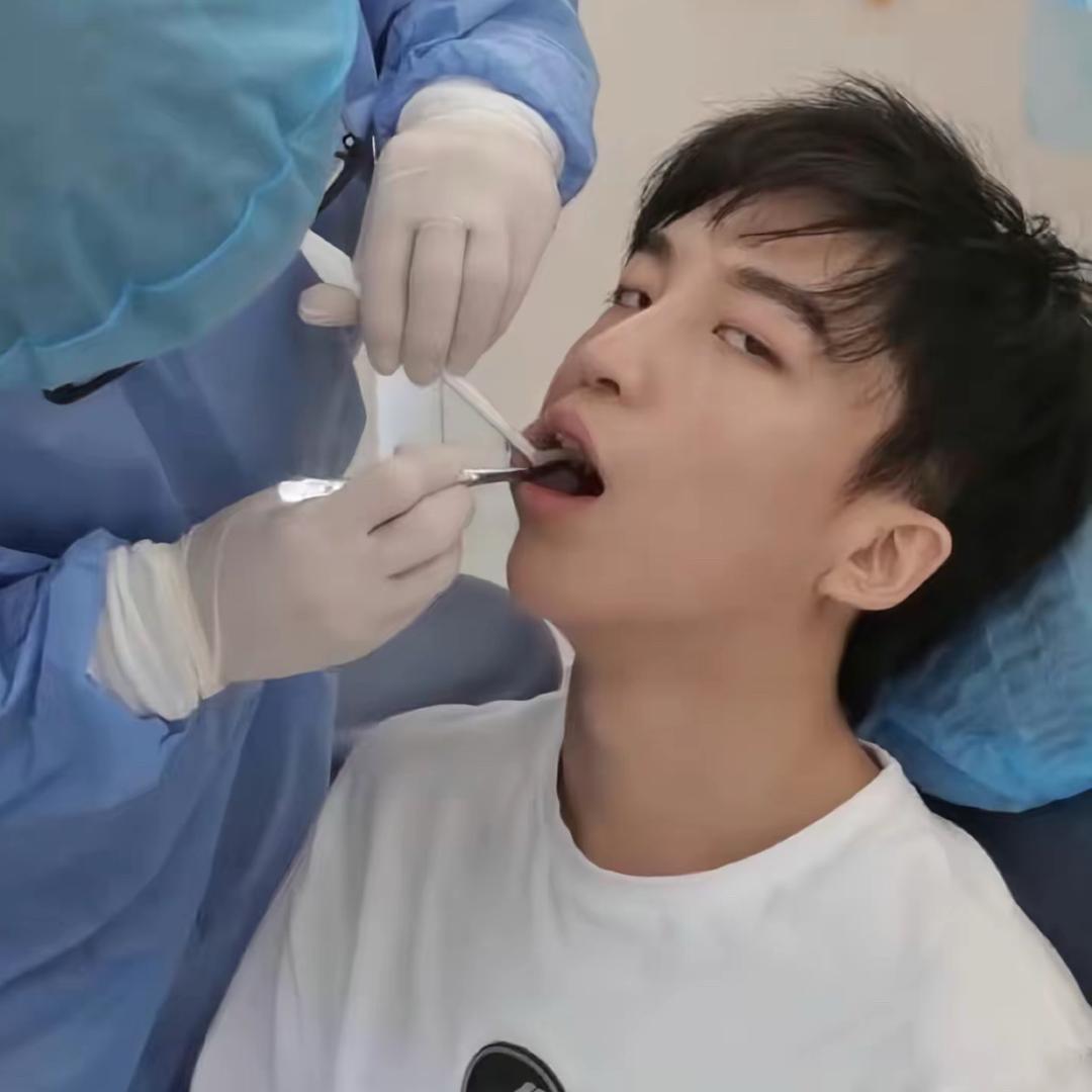 记成西！（没见过黄子版）