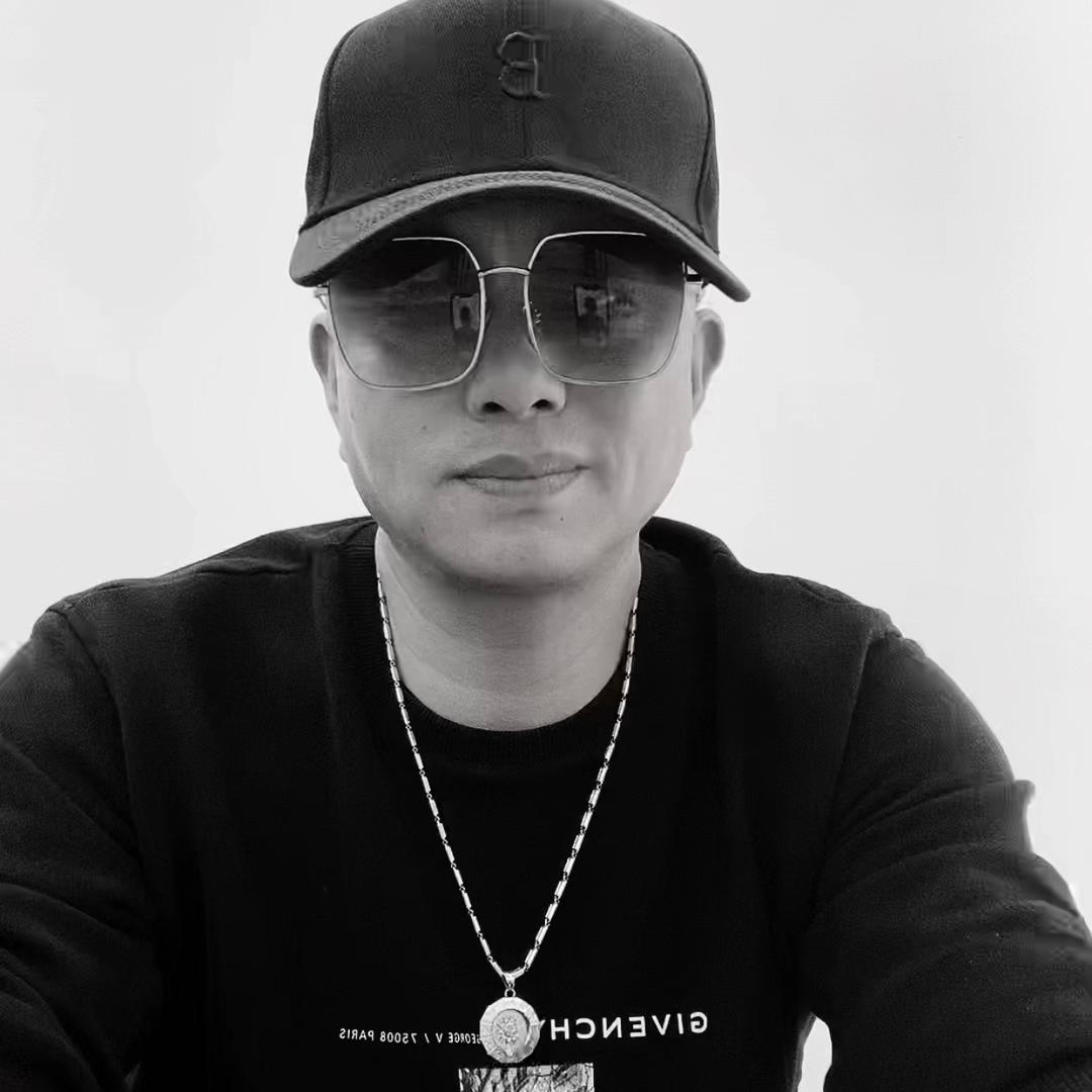 海爷精品一女装